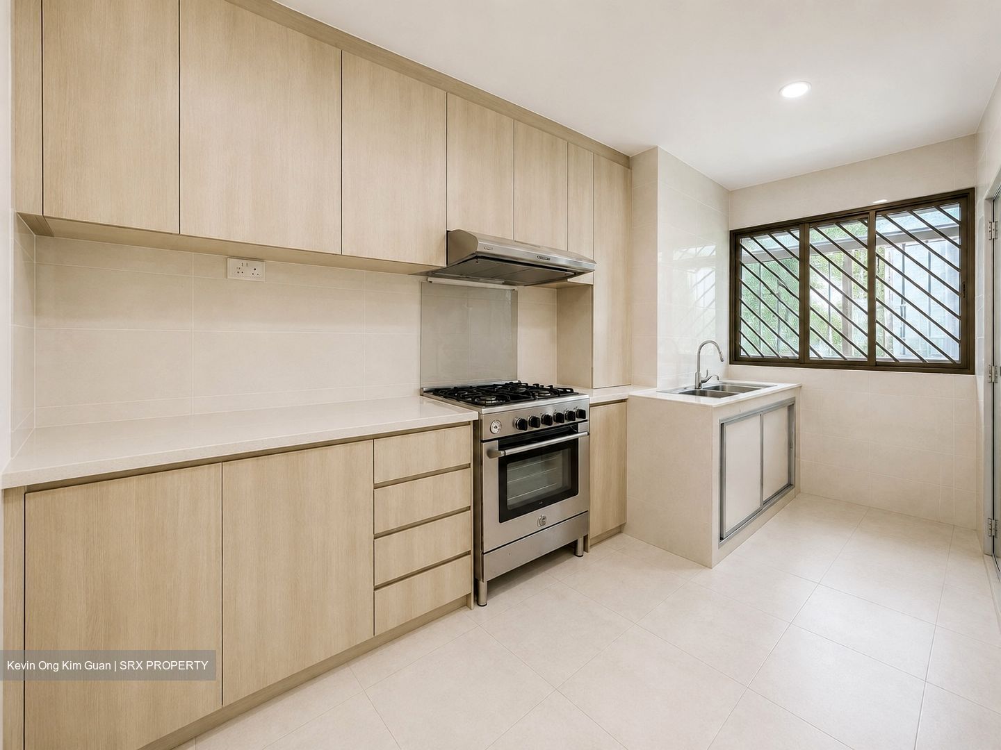 Blk 142 Serangoon North Avenue 1 (Serangoon), HDB Executive #556980191
